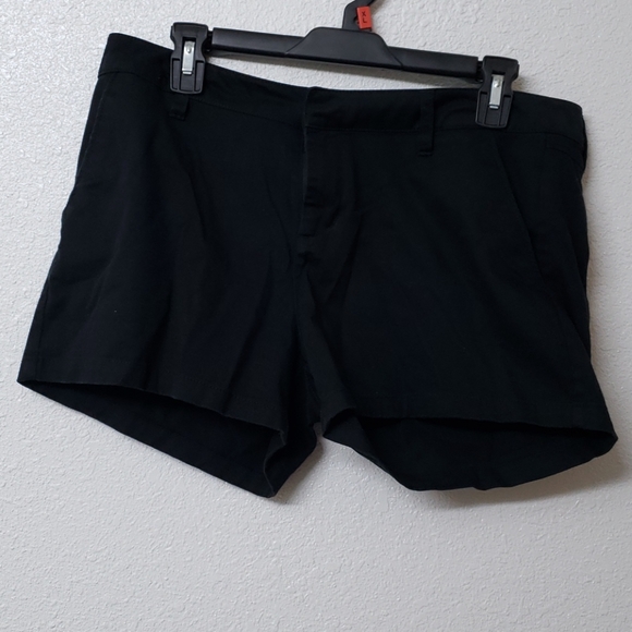 Pants - Short